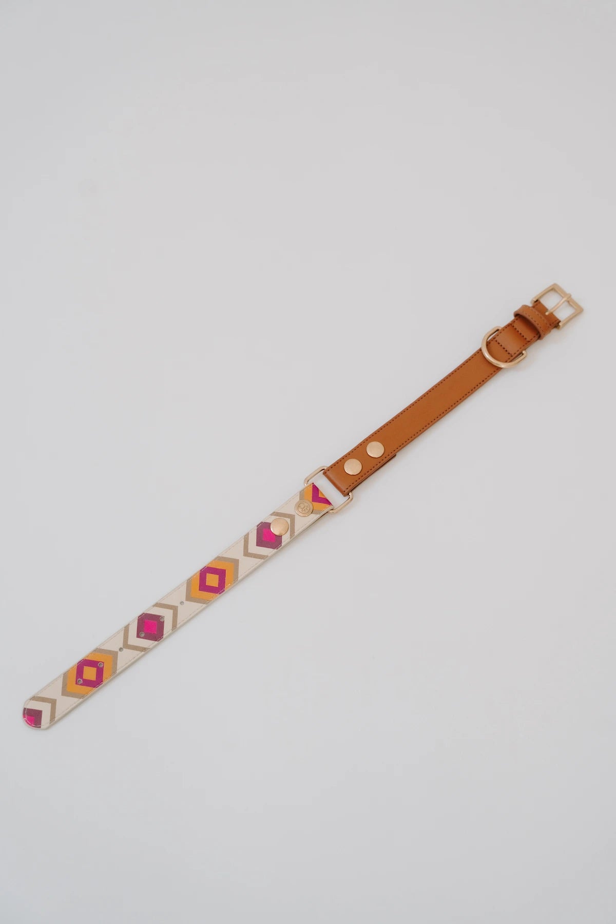 Design Hundehalsband aus veganem Leder – Scaramouche